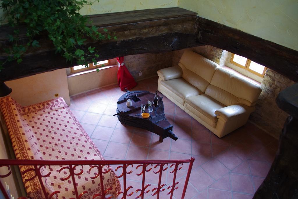 La Prade Basse 82 Bed & Breakfast Saint-Antonin-Noble-Val Room photo